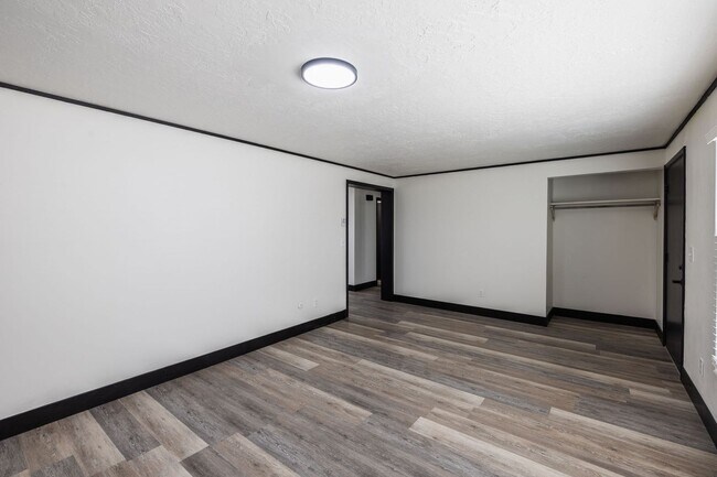Building Photo - $300 off first month for February move-ins -  New Renovation 2 Bed 1 Bath with partially finished...