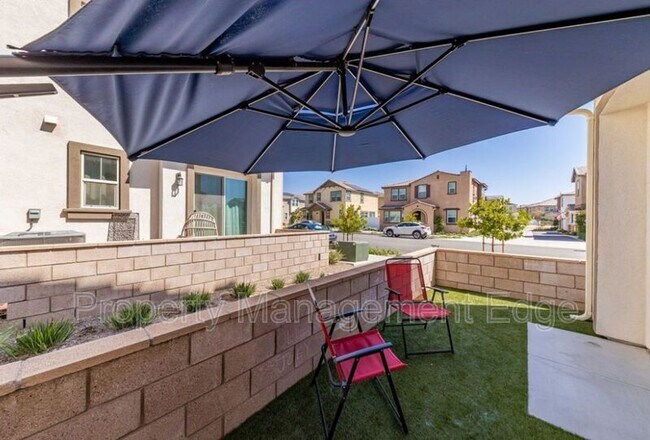 Building Photo - 40709 Melrose Dr