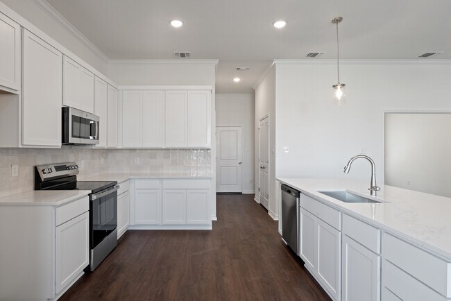 Building Photo - 7308 Caladium Dr