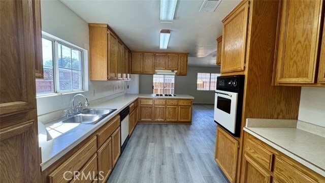 Building Photo - 715 Houchin Rd