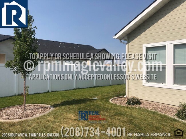 Building Photo - New 3 Bed 2 Bath home