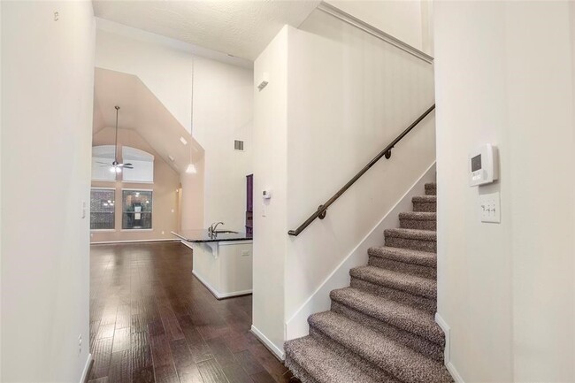 Building Photo - 17906 Arapaho Hill Ln