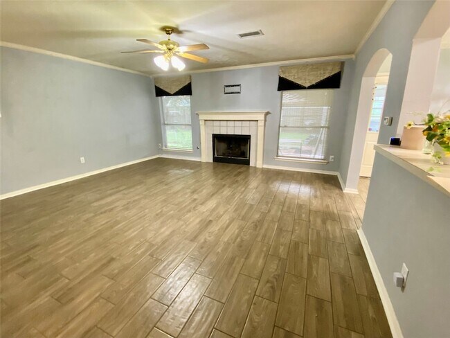 Building Photo - 7239 Brockington Dr