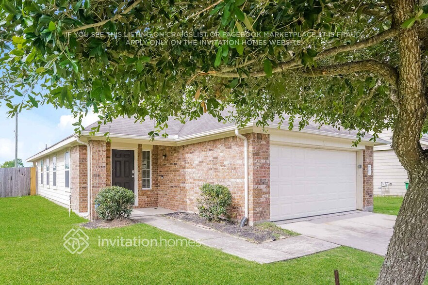 Building Photo - 6247 El Granate Dr