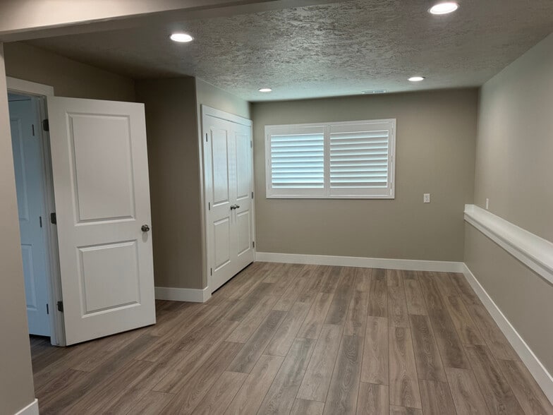 Building Photo - 2566 W 5950 S