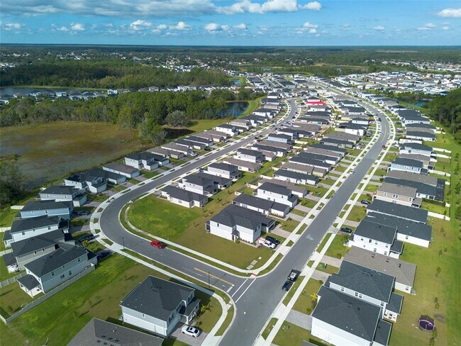 Building Photo - 3198 Sanctuary Dr