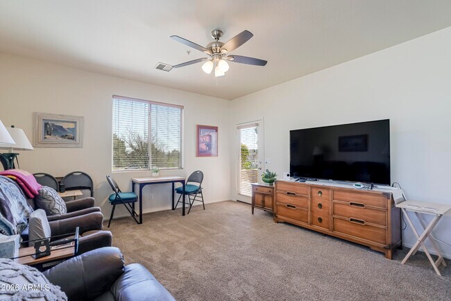 Building Photo - 935 Salida Ln