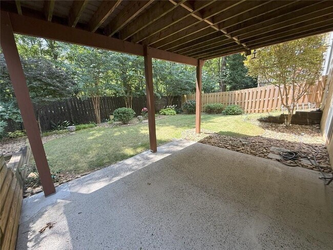 Building Photo - 290 Sweetwater Trce
