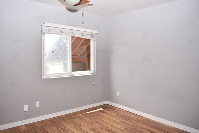 Building Photo - 316 S 35th St