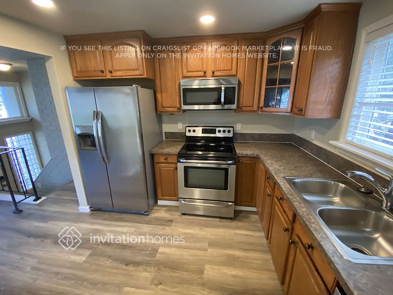 Building Photo - 3725 SW 332nd Pl