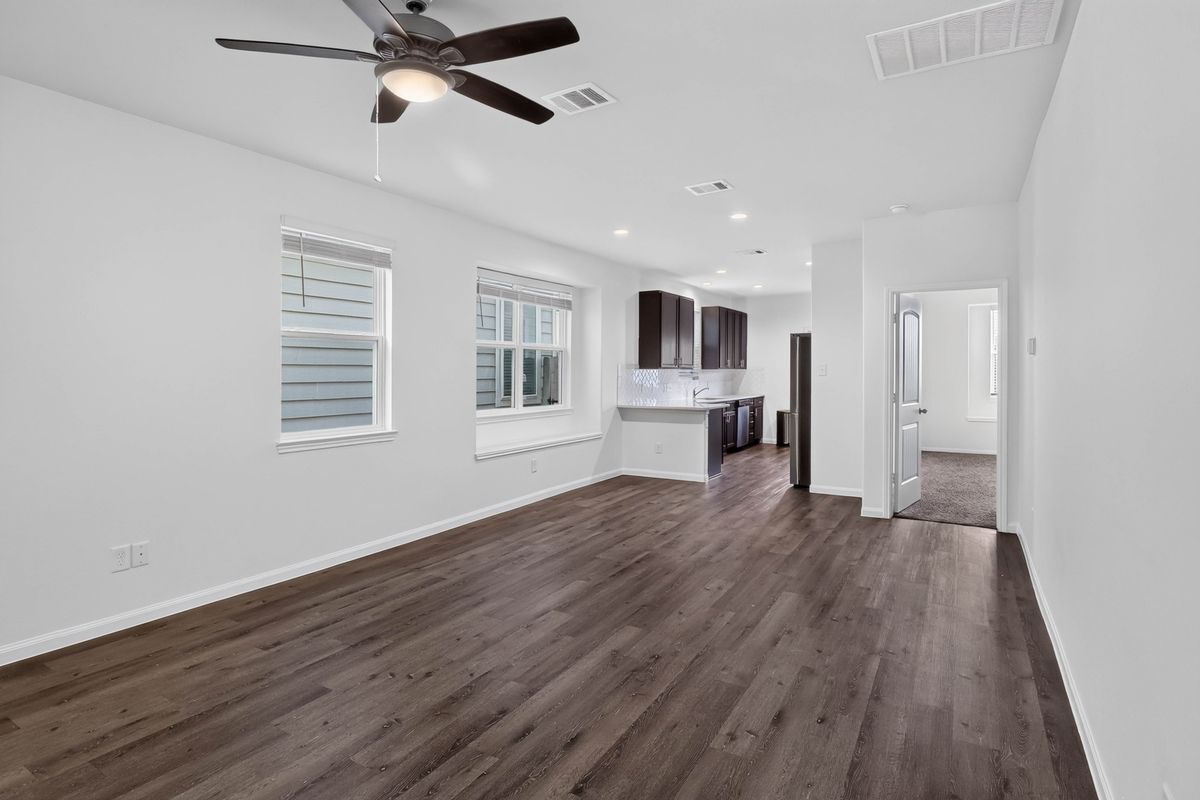 Building Photo - 24839 Goldoni Dr