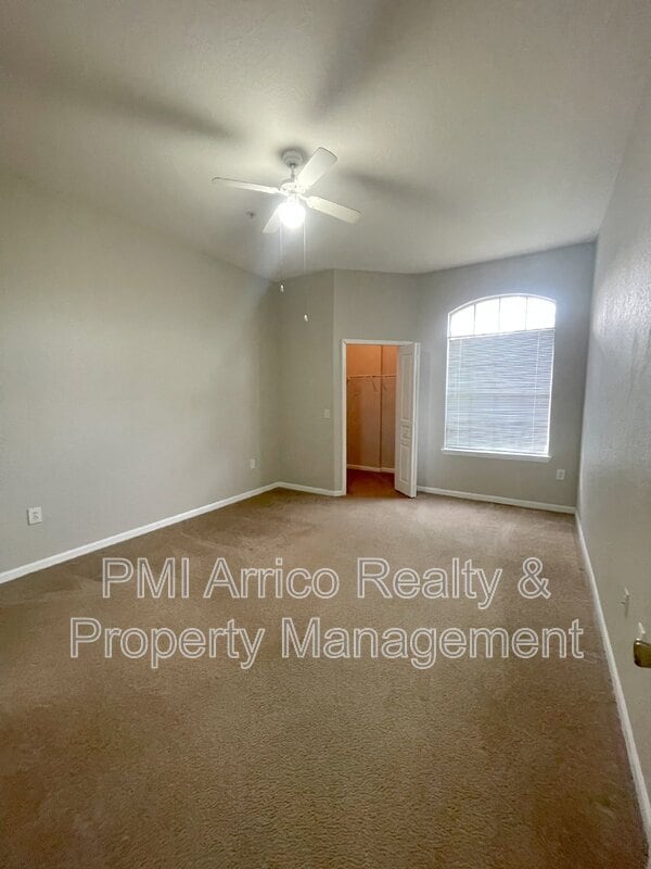 Building Photo - 17112 Carrington Park Dr