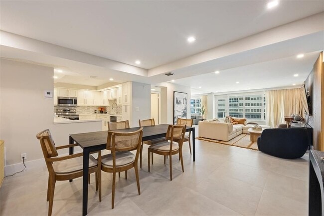Building Photo - 3500 Galt Ocean Dr