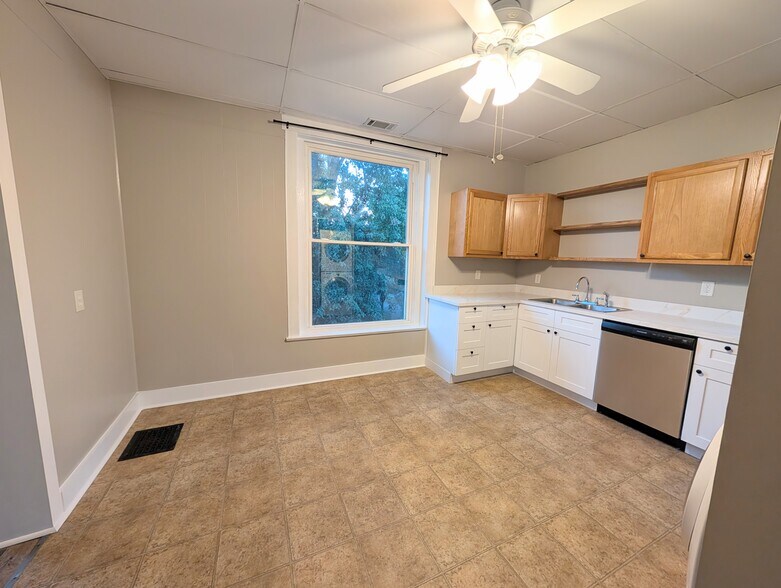 Building Photo - 4619 Southern Pky