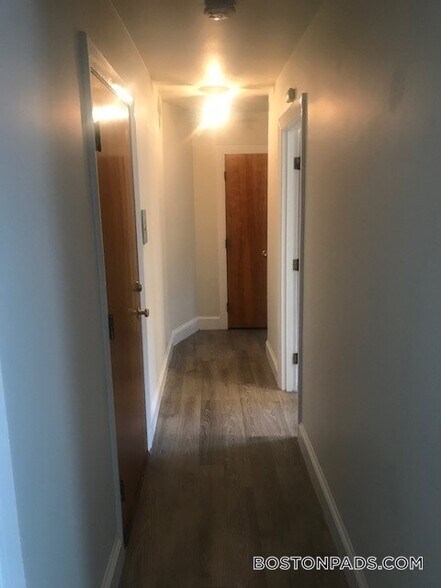 Building Photo - 90 Winthrop Shore Dr