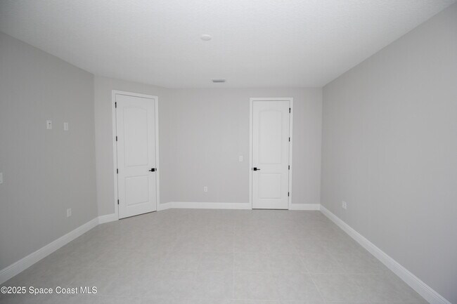 Building Photo - 2485 Musette Aly