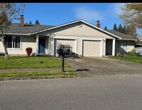 Building Photo - Riverside 408-410