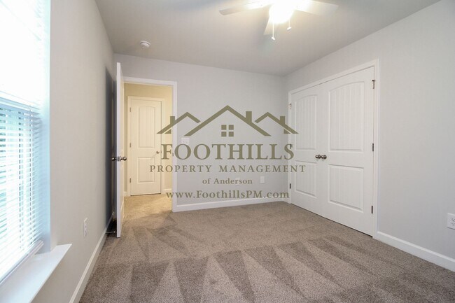 Building Photo - Spacious & Stylish – 4BR Home for Rent in ...