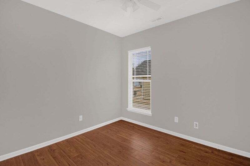 Building Photo - 4204 Spring Oak Dr