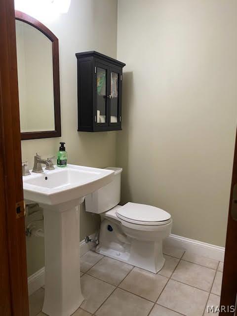 Building Photo - 809 Barklage Ct