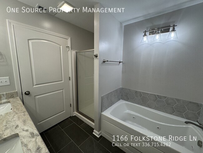 Building Photo - 1166 Folkstone Ridge Ln