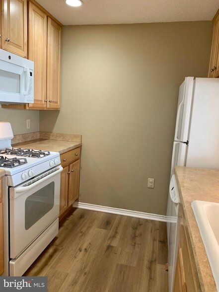 Building Photo - 21033 Timber Ridge Terrace