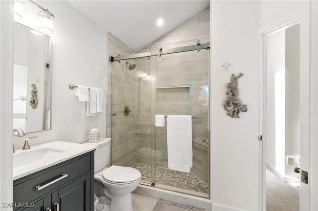 Building Photo - 90 Southport Cove