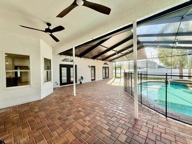 Building Photo - 28412 Great Bend Pl