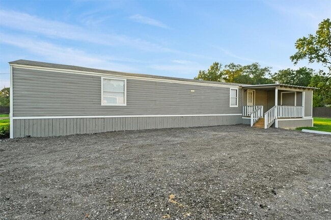 Primary Photo - 21395 Ruth Dr