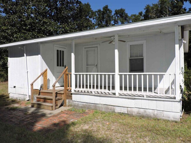 Building Photo - 6971 Holland Rd