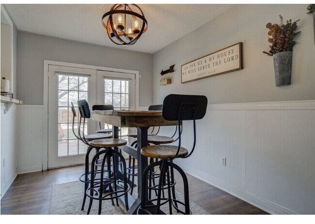 Building Photo - Charming Home in Tech Terrace – Updated & ...