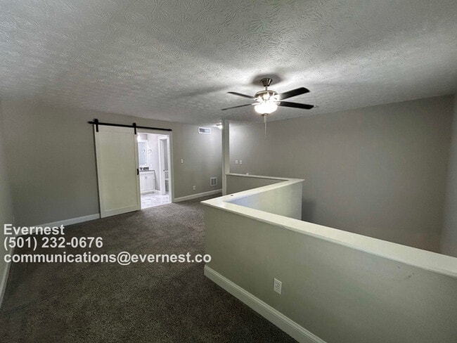 Building Photo - 201 Park Ridge Cir
