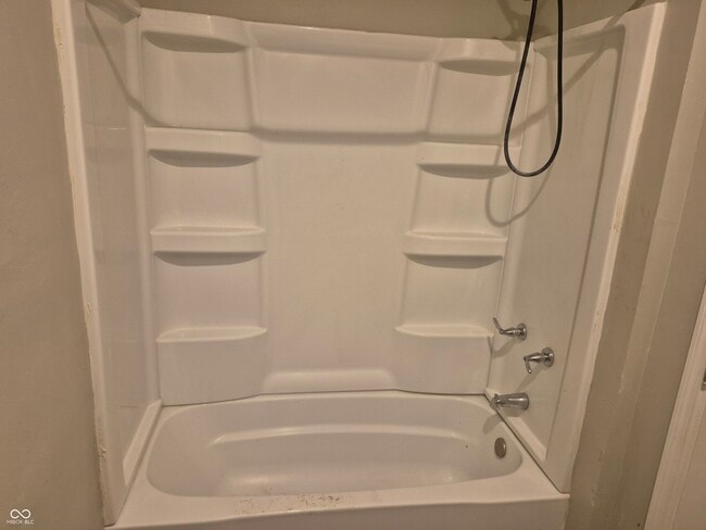 Building Photo - 1540 N Grant Ave