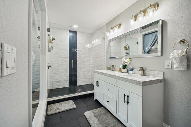 Building Photo - 2221 Calexico Way S