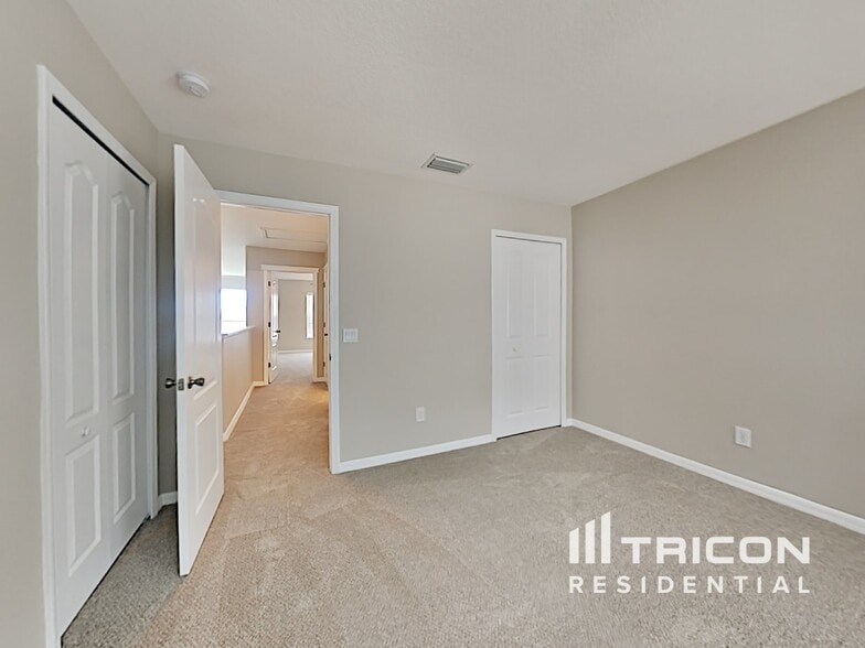 Building Photo - 6720 Guilford Crest Dr