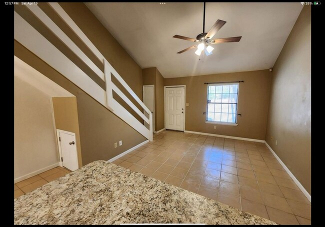 Building Photo - Charming 2BR Townhome in Tallahassee near ...