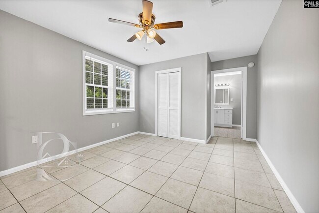 Building Photo - 1620 Long Shadow Ln