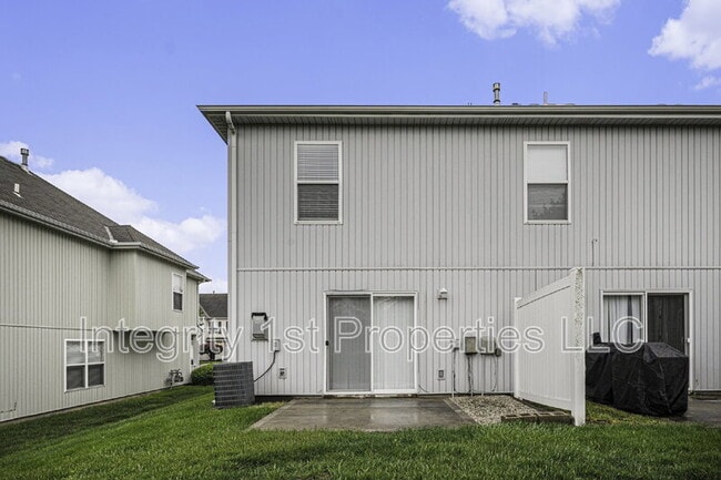Building Photo - 5926 NW 90th Terrace