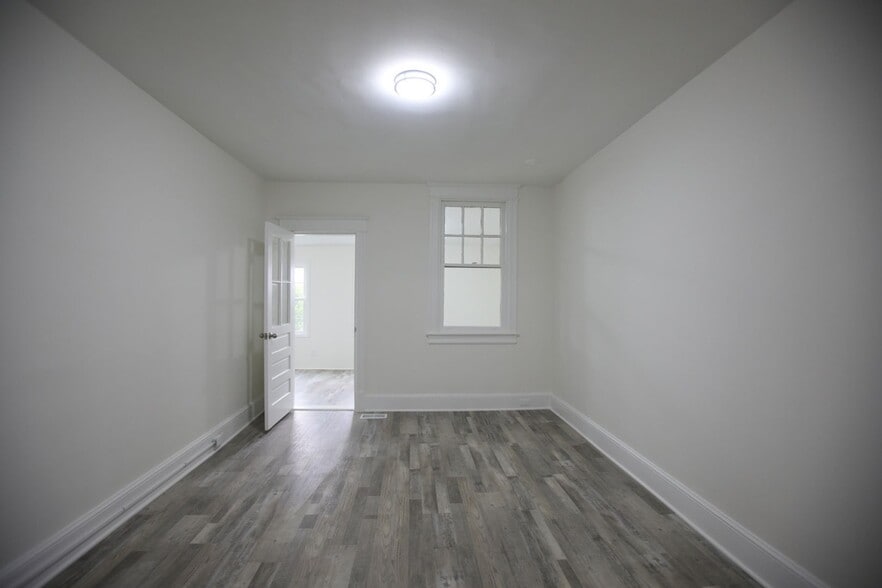 Building Photo - 5313 13th St NW