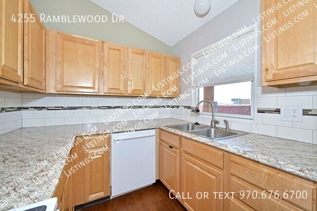 Building Photo - 4255 Ramblewood Dr