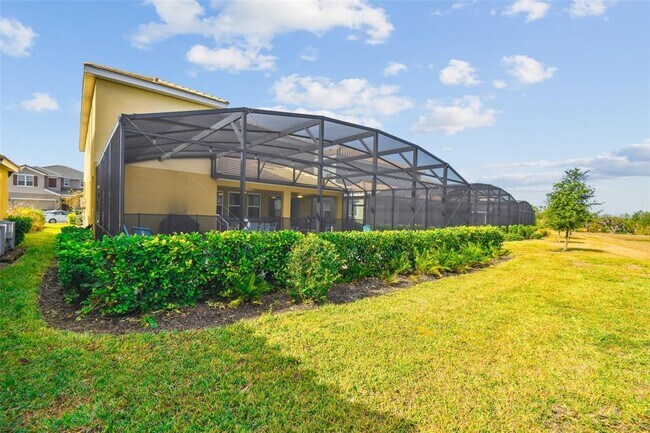 Building Photo - 7704 Oakmoss Loop