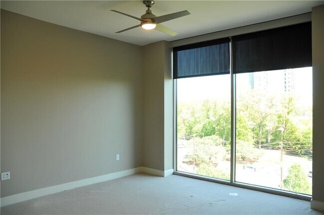 Building Photo - 2795 Peachtree Rd