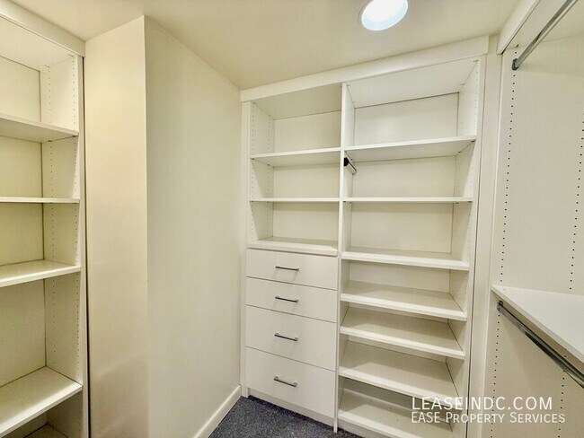 Building Photo - 1099 22nd St NW