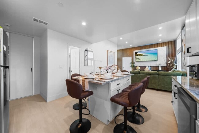 Building Photo - 1219 Denver Ln