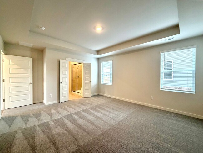 Building Photo - 1333 Gentry Dr