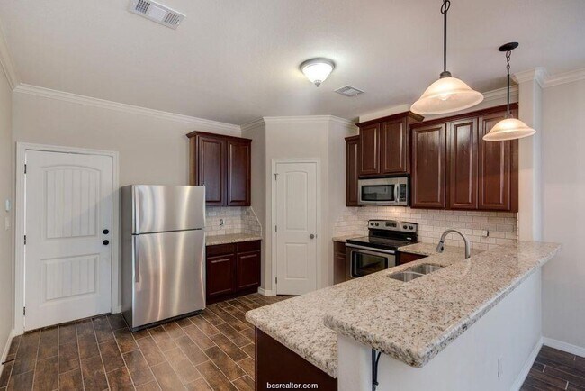 Building Photo - 406 Cooner St