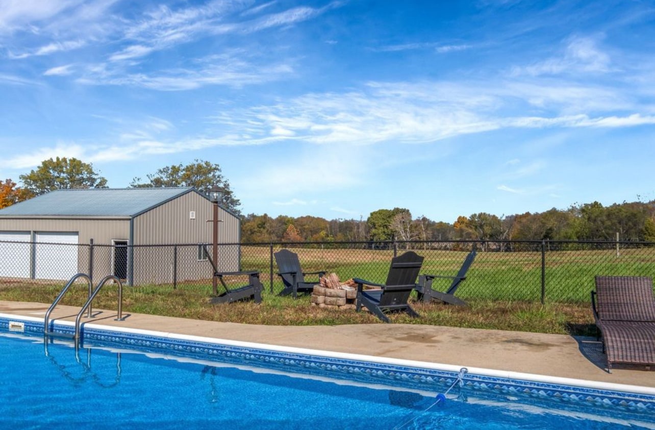 Building Photo - 5440 Eugene Kennedy Ln