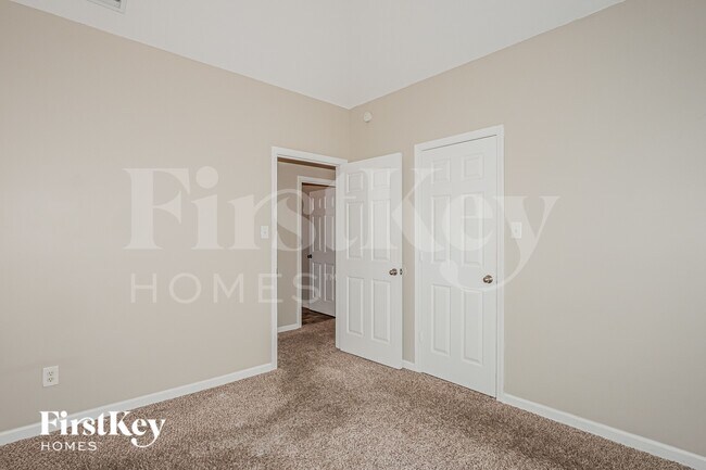 Building Photo - 9279 Windy Meadow Ln