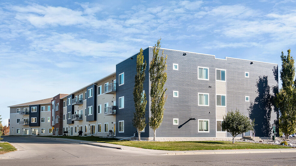 Mallview Apartment - 16x9 Thumbnail - Mallview Apartments