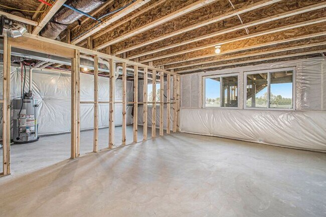 Building Photo - 1135 Lancaster St